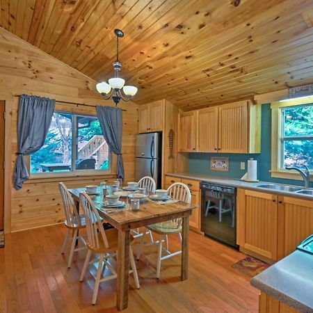 Bryson City Cabin With Fire Pit On Coopers Creek! Екстер'єр фото